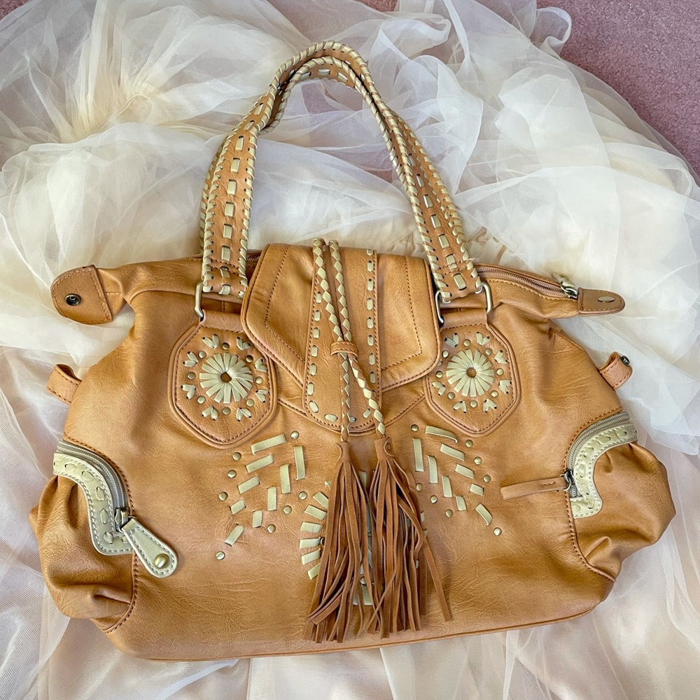 Vintage fringe handbag